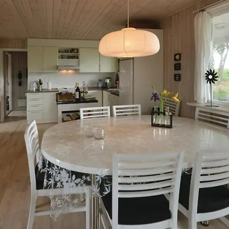 Casa vacanze Three-bedroom Holiday In