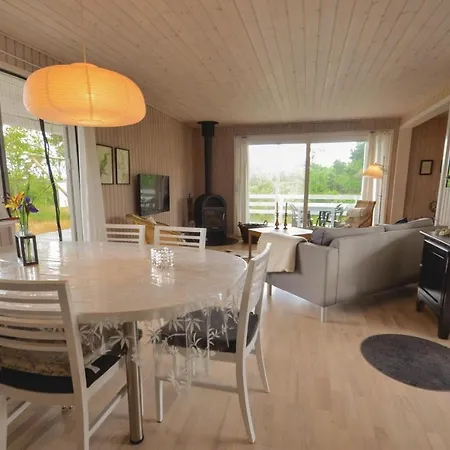 Three-bedroom Holiday In *